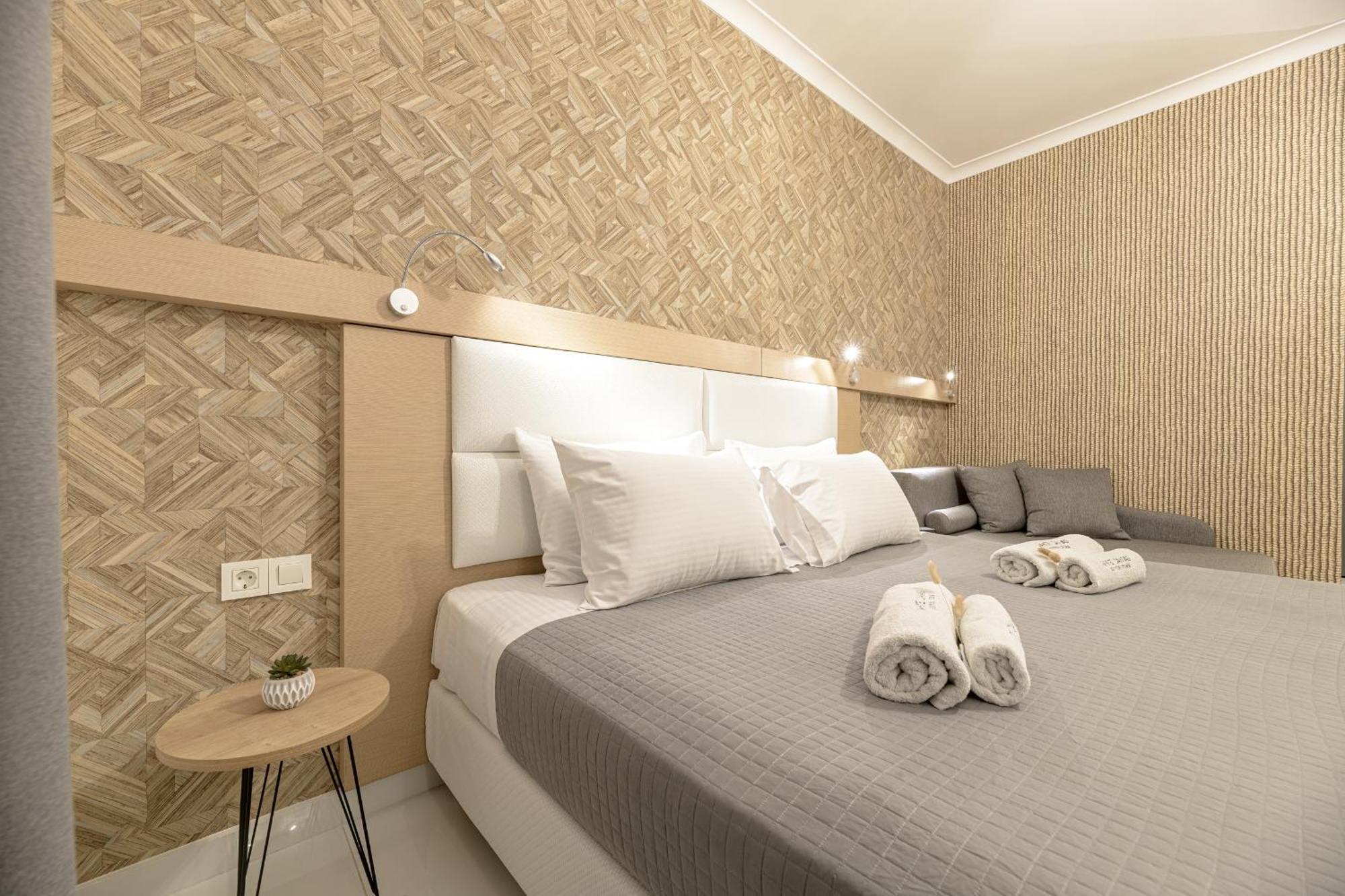 Nocľah s raňajkami White Canvas Boutique Laganas