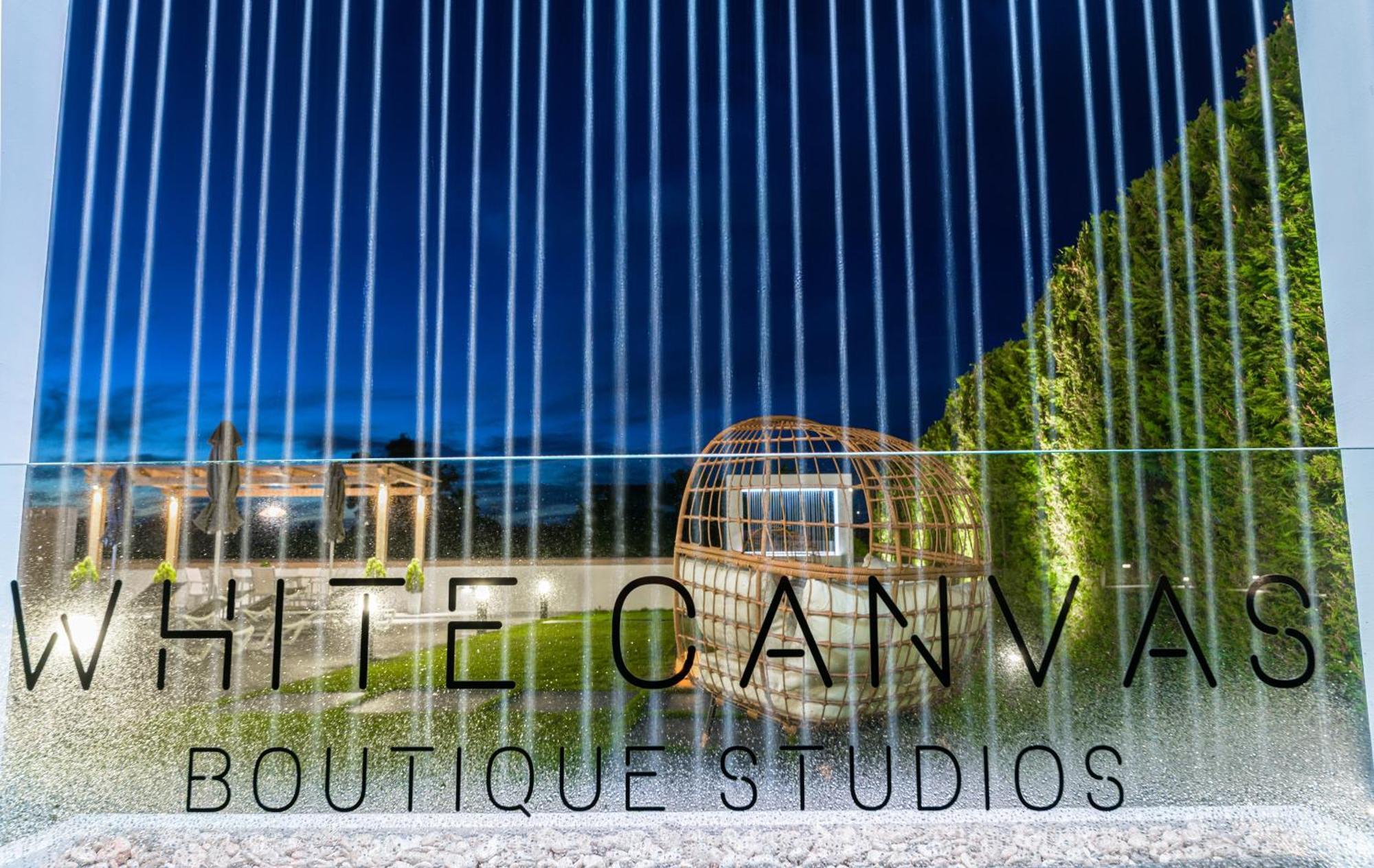 Nocľah s raňajkami White Canvas Boutique