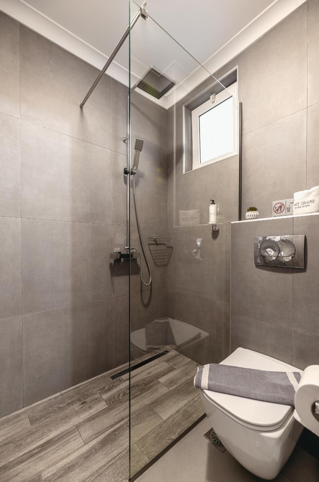 Nocľah s raňajkami White Canvas Boutique Laganas